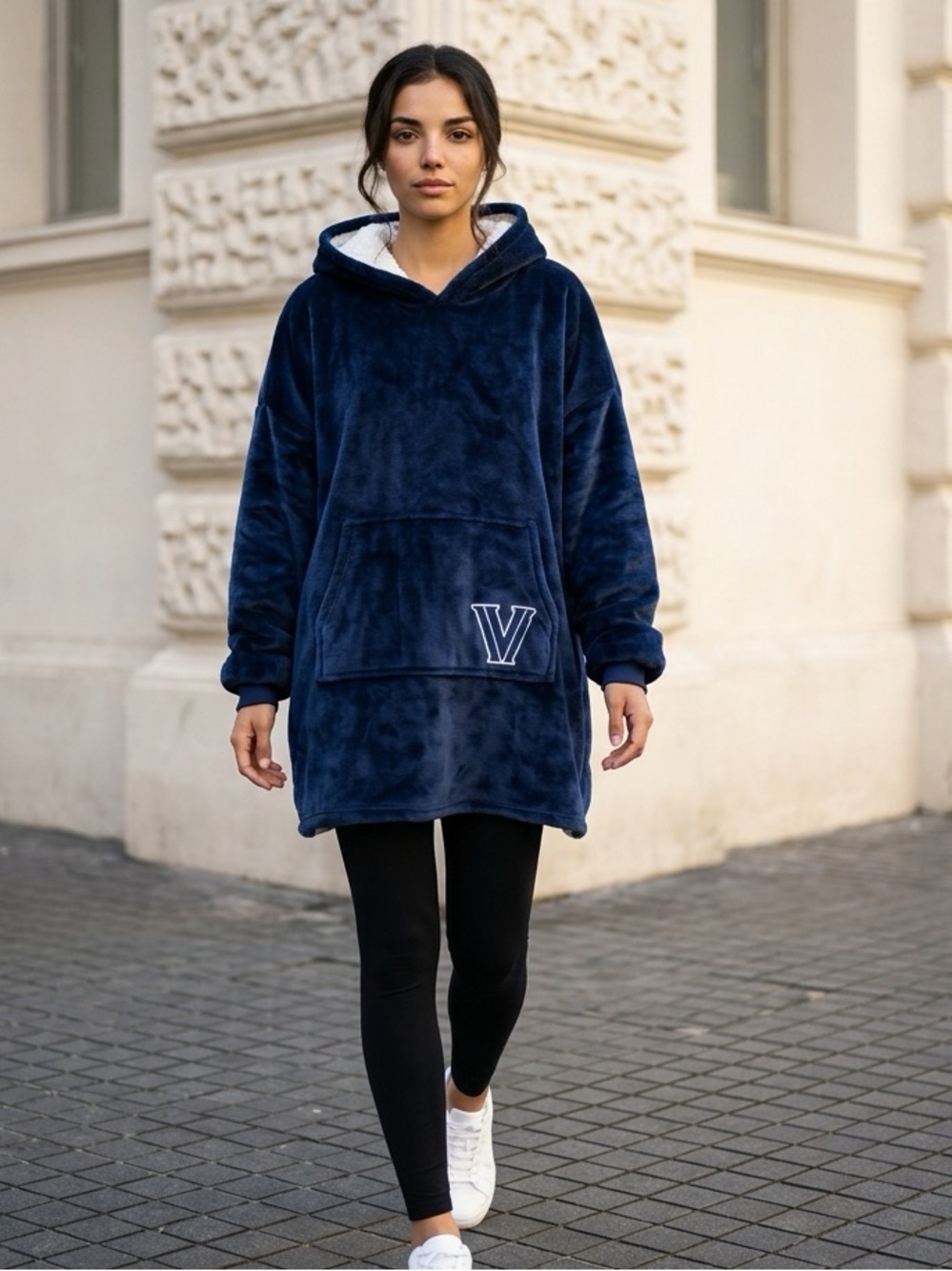 EUC Villanova Sherpa
Wearable Blanket
Hoodie V Ultra Cozy I OS Unisex